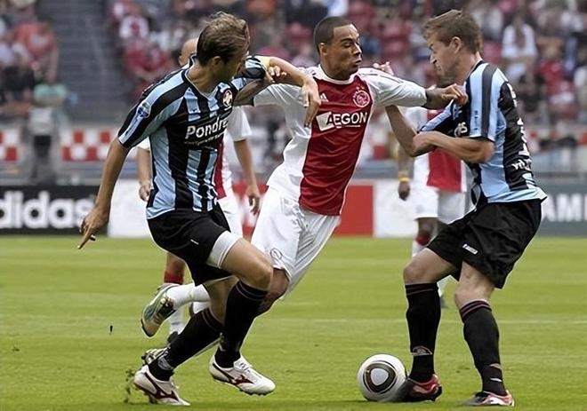 姆联进攻的 姆联进攻的