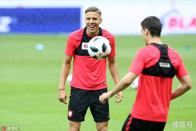 运会男足比 运会男足比