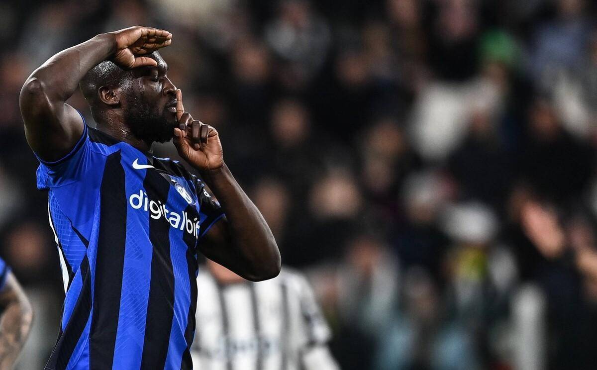 队在30米 队在30米